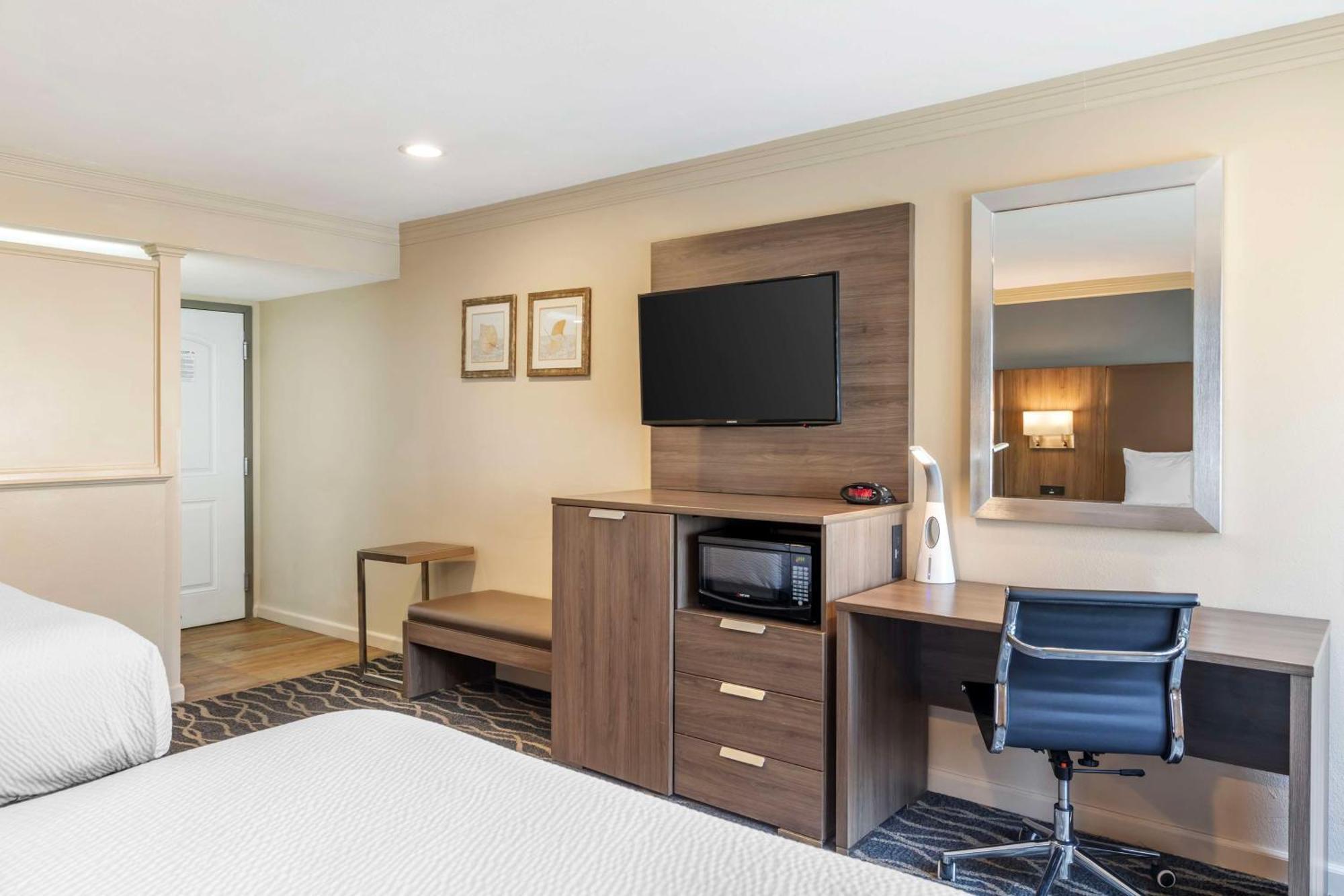 Best Western Plus Hill House Bakersfield Exterior foto