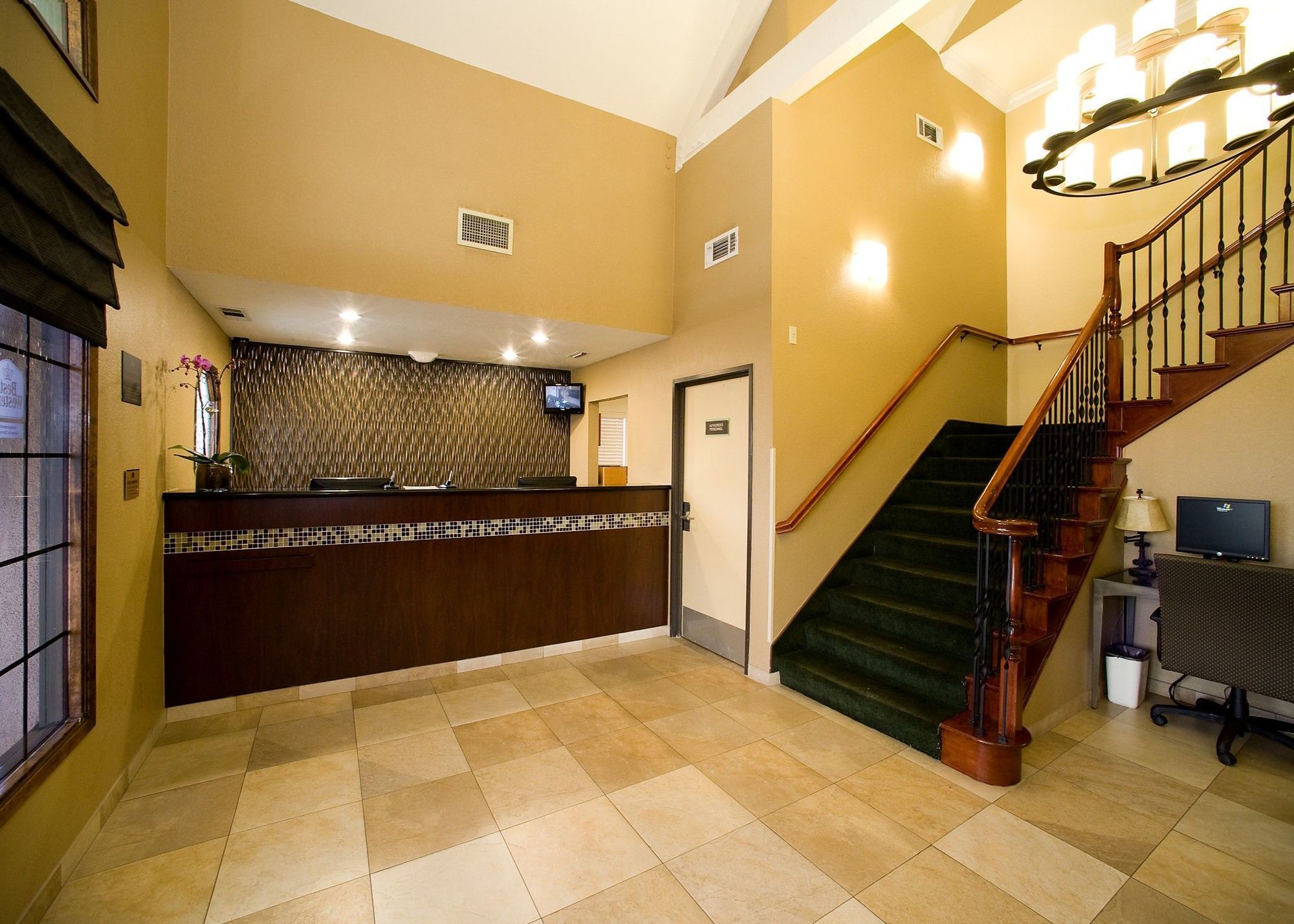 Best Western Plus Hill House Bakersfield Exterior foto